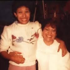 Select from premium selena quintanilla of the highest quality. Selena Quintanilla Perez On Instagram A Young Selena With Her Mom How Adorable Is This Picture Please Selena Quintanilla Selena Quintanilla Perez Selena
