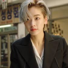 Pin By Sofeaaleeyaamani On Lee Joo Young Joo Young Korean Short Hair Tomboy Hairstyles