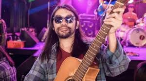 อาลัย ตุ้ย ศิลปิน วง playground อุบัติเหตุพรากชีวิต เมื่อเช้านี้วัชระ ชัยพันธุ์ หรือ ตุ้ย มือกีตาร์ วงเพลย์พราวด์ เสียชีวิต จากอุบัติเหตุรถชนเมื่อ. Cegzja5tuwjvwm