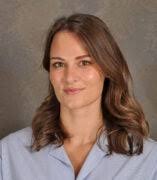 Alexandra Roper's Instagram, Twitter & Facebook