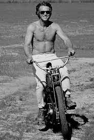Steve Mcqueen Hollywood S Anti Hero True Son Of Liberty Steve Mcqueen Steve Mcqueen Motorcycle Steven Mcqueen