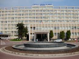 Preşedintele consiliului judeţean (cj) suceava, gheorghe flutur, a prezentat spitalul judeţean de urgenţă (sju) suceava ca model de bune practici, în cadrul congresului. Local Perchezitie La Spitalul Judetean Suceava Intr Un Dosar Cu Presupuse Spagi Pentru Medici Incasate De O Liftiera Monitorul De Suceava Joi 13 August 2015