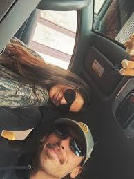 One year down with this amazing woman, many more to come. I love you dear💕