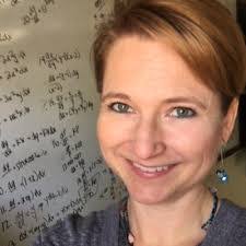 Amy Crawley's Instagram, Twitter & Facebook