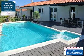 Villa Pour 6 Personnes Piscine Chauffee Privee Aux Sables D Olonne Location Vacances A Les Sables D Olonne Clevacances