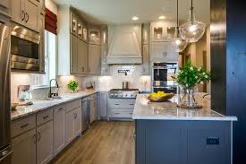 The Pinecrest Is Located In Prosper Tx Natural Tones Like Cream And Grays Warm Up Your Kitchen Kitchen Inspirations Kitchen Design Kitchen Cabinet Design