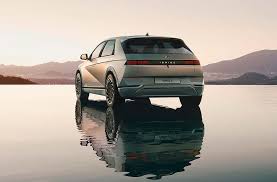 We are introducing hyundai's the first fully ioniq 5's crossover body type achieves unique proportions and short overhangs due to its elongated wheelbase. Hyundai Ioniq 5 Mit Acht Jahren Garantie Motormobiles