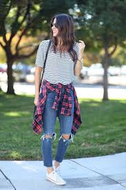 Black And White Striped Shirt Outfit Ideas How To Wear Striped Shirts For Summer Shirt Around Waist Trending Fashion Outfits How To Wear Flannels
