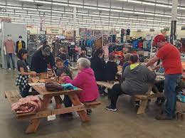 Buchheit is a chain of home centers that offers a range of farm and home products. Buchheit Of Herculaneum Herculaneum Mo Pet Supplies