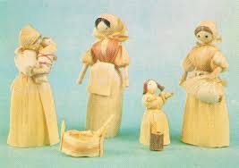 These are listed below under things you'll need. How To Make Corn Husk Dolls Step By Step Instructions Feltmagnet