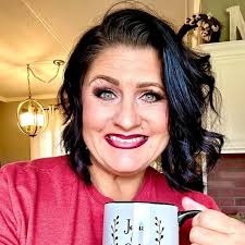 Yes!!! It's called Hold On by Rian Wyld ft Tish Tunes 💛💛💛💛💛