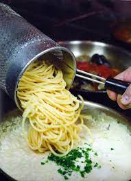 How To Make Carmine S Famous Pasta Carbonara Recipe Carbonara Pasta Italian Pasta Recipes Restaurant Recipes