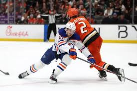 Anaheim Ducks Defeat Edmonton Oilers to Lead Playoff Series