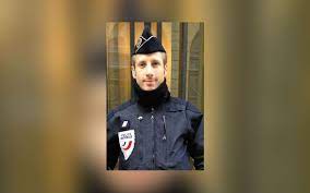 Des policiers résistants sont morts voici plus de 70 ans pour la sauvegarde du pays. Qui Est Xavier Jugele 37 Ans Le Policier Tue Sur Les Champs Elysees Le Parisien