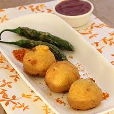 Batata Vada Recipe Maharashtrian Street Food Step By Step Photos Recipe Recipes Batata Vada Food