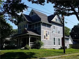 C 1890 Stick Style Fixer Upper In Frankfort Indiana 74k Old Houses Old House Dreams Fixer Upper