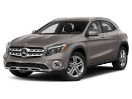 Achieve an impressive amount of luxury and polished driving with this compact suv. 2019 Mercedes Benz Crossover Ratings Pricing Reviews And Awards J D Power