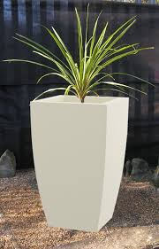 Home Decor Products Like Pots And Planters At Online Store Will Blow Your Mind When You Will Visit And Explore Exte Plastic Planters Artificial Plants Planters