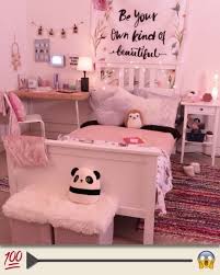 Pin By Sara Lawson On Stuff I Went In My Bedroom Zebra Print Bedroom Zebra Print Bedroom Decor Pink Room