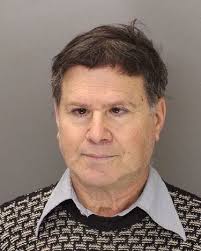 Arnold Berkowitz's Instagram, Twitter & Facebook