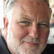 Ann Caples's Instagram, Twitter & Facebook