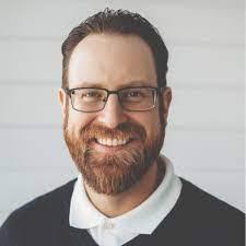 Kent Garner's Instagram, Twitter & Facebook