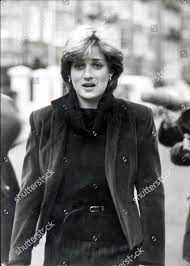 Stock Image Nov 13 1980 Stock Photo Of Princess Of Wales Before Marriage 1980 Lady Diana Spencer Leaves He Lady Diana Spencer Diana Princess Diana Fashion