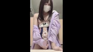 トイレでコスプレオナニーしちゃう男の娘 - Pornhub.com