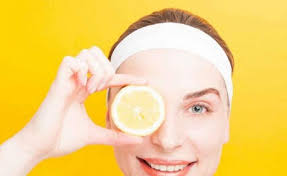 Prin dizolvare, aspirina se descompune în acid salicilic care ajută la îndepărtarea coșurilor și acneei prin acțiunea de exfoliere a celulelor moarte. Masca De Fata Cu Lamaie Ajutorul Tau Pentru Un Ten Frumos Divahair Ro