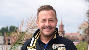 Willi herren (†45) ist tot. Verwirrung Am Set Lindenstrasse Comeback Von Willi Herren Promiflash De