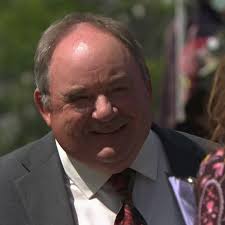 BBC EastEnders: Mr Lister actor Nick Wilton once posed naked in TV advert  featuring Gordon Ramsey