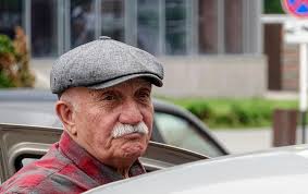 Egzamin na prawo jazdy w Płocku. Sprawdź, które szkoły są najlepsze  [RANKING]