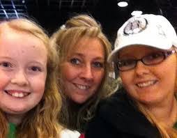 Lisa Wickwire's Instagram, Twitter & Facebook