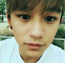 Jeff bridges pemeran karakter champagne champ itulah deretan pemeran utama kingsman. Pin By Laurel On Nct Lucas Predebut Lucas Nct Nct Lucas