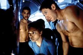 Supernova is a moving story of two men who are deeply in love but will soon not know each other. Sci Fi Horror Film Supernova Starring Angela Bassett Coming To Blu Ray In Jan But There S A Sad Tale Behind It Shadow Act