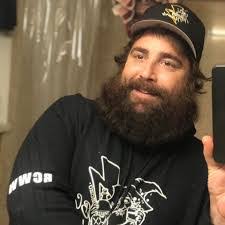 Douglas Lehnert's Instagram, Twitter & Facebook