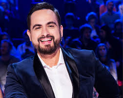 mam talent agustin egurrola zatańczył na scenie you can dance! Dzis Jest Jurorem Mam Talent Ale Mial Byc Ksiedzem Szczere Wyznanie Agustina Egurroli Viva Pl