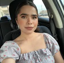 Growing up in Corpus Christi waking up for school was like “Hola, this is  Carmen I believe we were disconnected” HOT Z95 😂💀😭