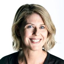 Tara Wells's Instagram, Twitter & Facebook