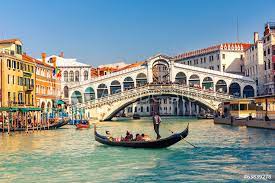 The rialto group seeks to do the same. Rialto Bridge In Venice Foto Poster Wandbilder Bei Europosters