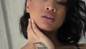 Shyla Jennings, Honey Gold - Deep Lesbian Connection...