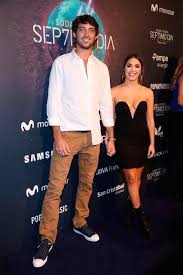 Find the perfect lali esposito stock photos and editorial news pictures from getty images. Lali Esposito Grosse Gewicht Korperstatistik