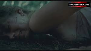 Sara Paxton Rape Scene in Forest – The Last House On The Left (2:51) |  NudeBase.com
