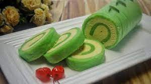 Hadir dengan berbagai macam pilihan roti dan isian, makanan bertekstur empuk ini semakin banyak diminati. Cara Membuat Bolu Gulung Roti Tawar Super Lembut 30 Youtube