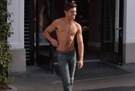 We regularly add new gif animations about and. 28 Zac Efron Gifs You Need To See Teen Vogue