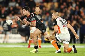 Issac luke's pay rise will come from the money that was set aside to pay shaun johnson this year. Warriors Given Ok To Retain 1m Sponsor Racing And Sports