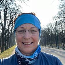 ♥️ 39 ♥️ 8 ♥️ so blessed to celebrate my birthday with my loved ones. Party  🎉 weekend … it was a blast! Love you @anja_ivan @ilia__747 #nahla #luna