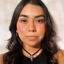 Vera Contreras's Instagram, Twitter & Facebook