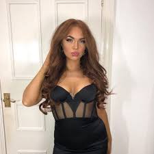 Demi jones has revealed she has thyroid cancer. Demi Jones Love Island Height How Tall Is Demi Jones From Love Island Demi Love Wedding Hair Colors Demi