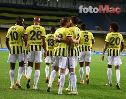 Ankara'da oynanacak olan dev finale dakikalar kalırken fenerbahçe beko ve anadolu efes‚te yabancı sınırı yüzünden dışarıda kalan oyuncular belli oldu. Fenerbahce Kadrosu 2020